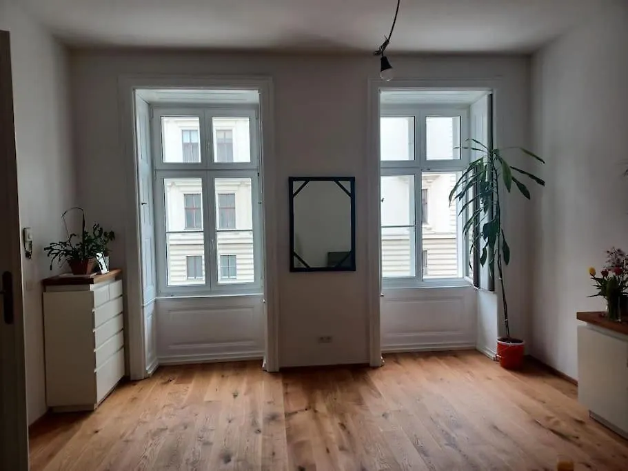 Sehr Zentral Gelegen Apartment Vienna