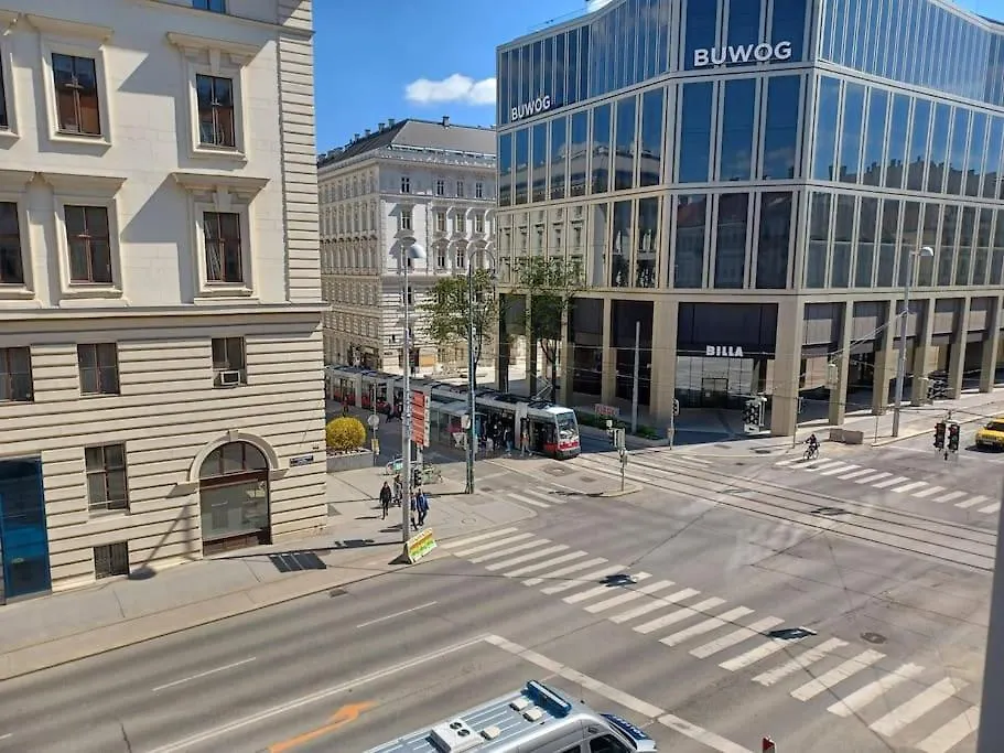 Sehr Zentral Gelegen Apartment Vienna